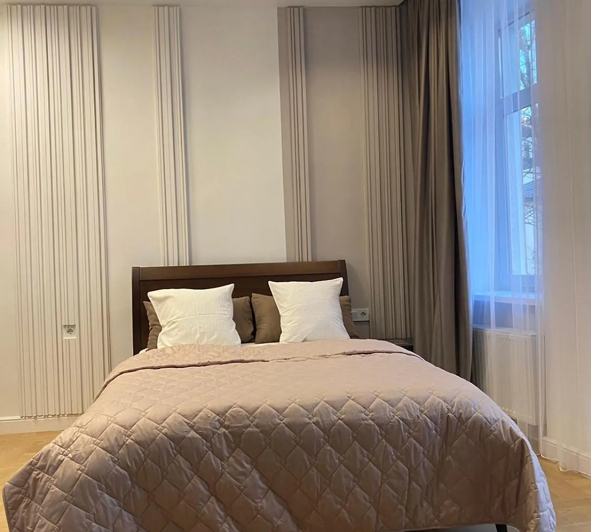 Favoritapartments 1 Кім Безкоштовна Парковка Центр З Балконом Не Далеко Від Ж Д Вокзалу Звітні Документи Lviv 0*,  Ukrajna